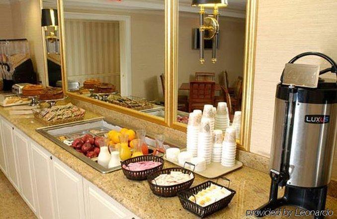 Rockville Centre Inn - Jfk Airport Restaurant photo