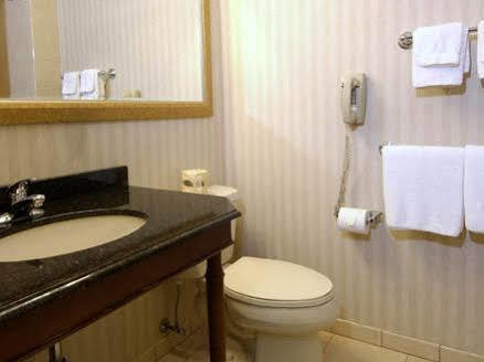 Rockville Centre Inn - Jfk Airport Exterior photo